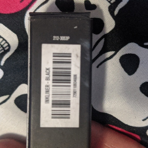 MAKEUP LOT - Picture 8 of 10